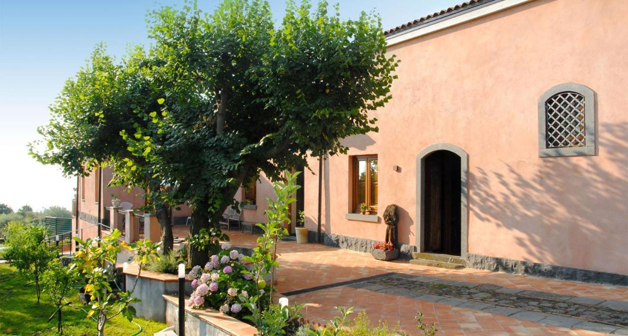 La Corte Di Bafe B&B "Slow Life" 제프라나에트니아 외부 사진