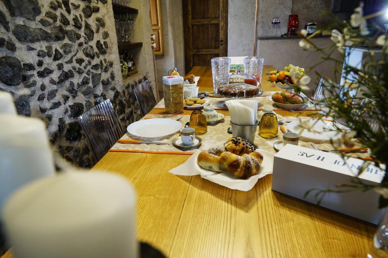 La Corte Di Bafe B&B "Slow Life" 제프라나에트니아 외부 사진