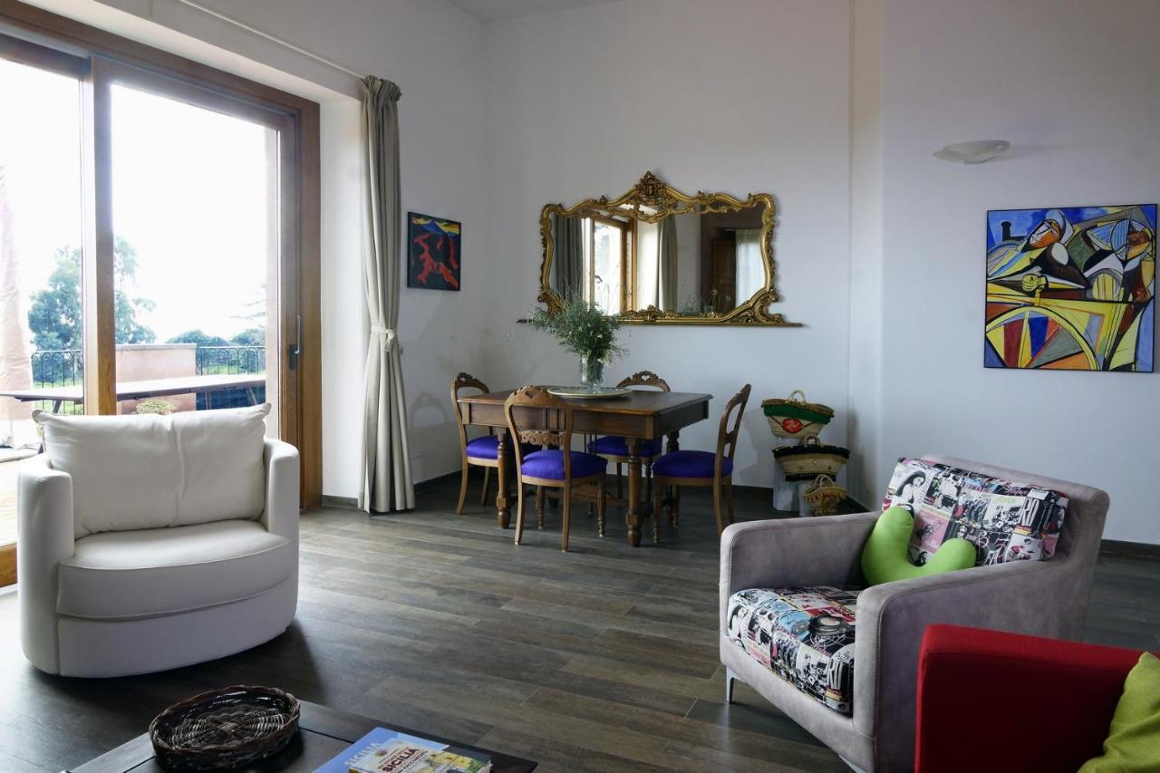 La Corte Di Bafe B&B "Slow Life" 제프라나에트니아 외부 사진